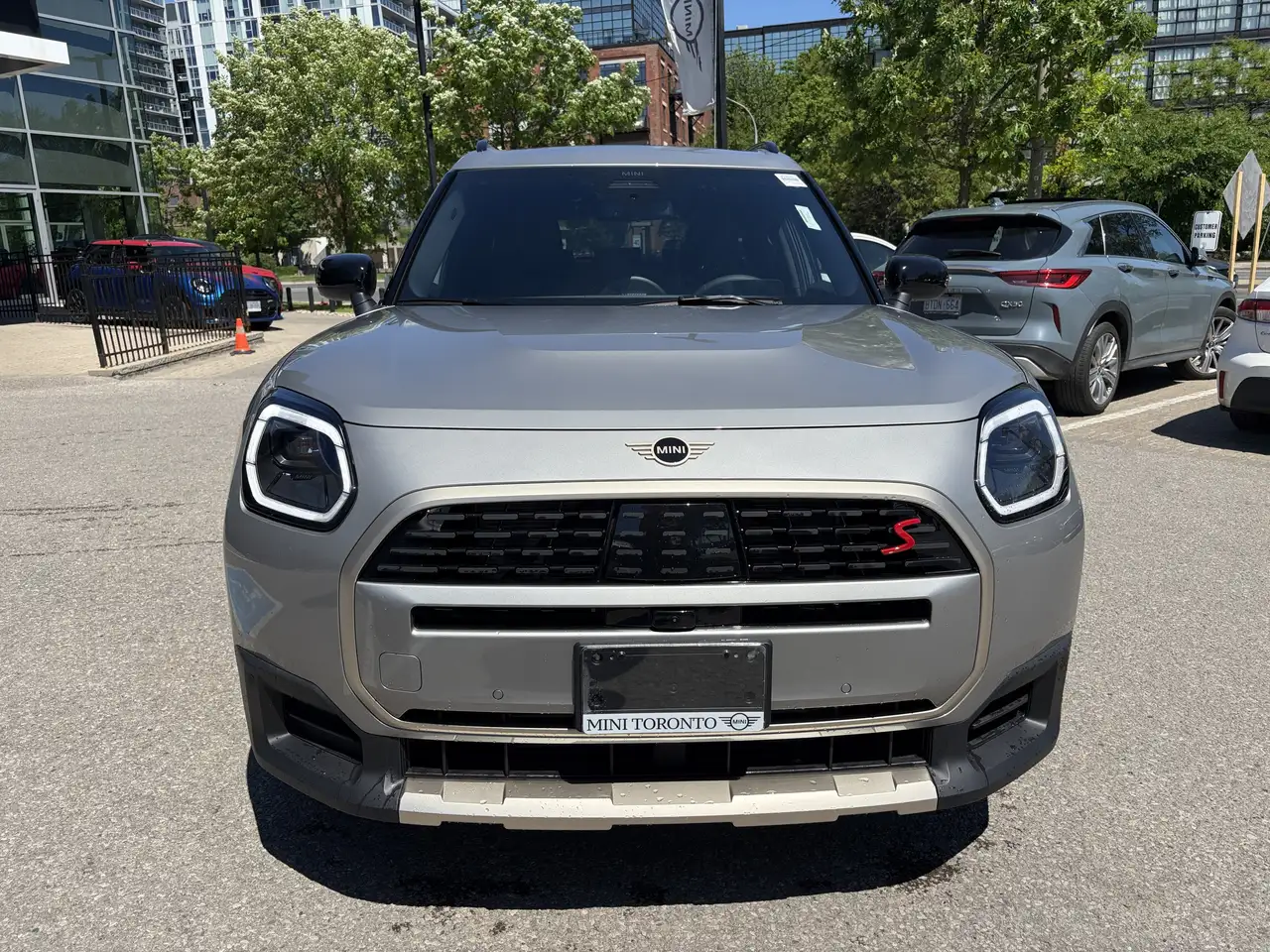 MINI Countryman снимка MINI Countryman