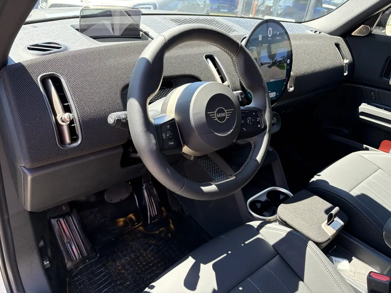 MINI Countryman снимка MINI Countryman