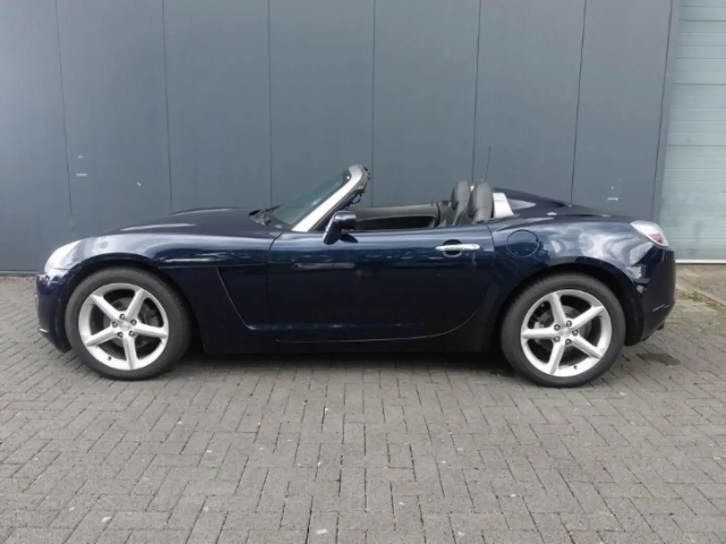 Opel GT 2.0 Turbo KLIMA+LEDER+ABS+BQ+Cabrio plava - 2