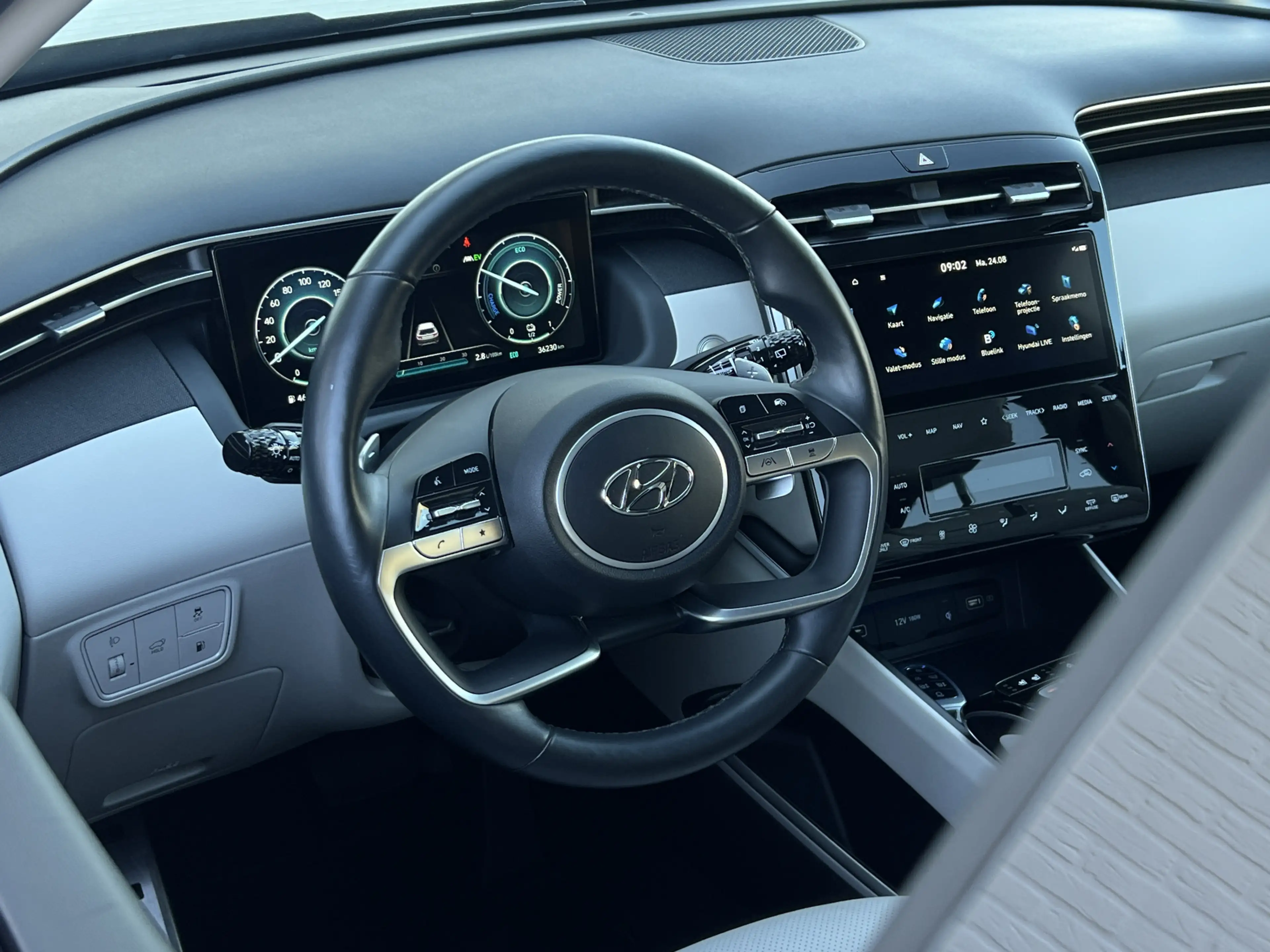 Hyundai TUCSON 1.6 T-GDI PHEV Premium Sky 4WD | Pano | Leder | LE — photo 8