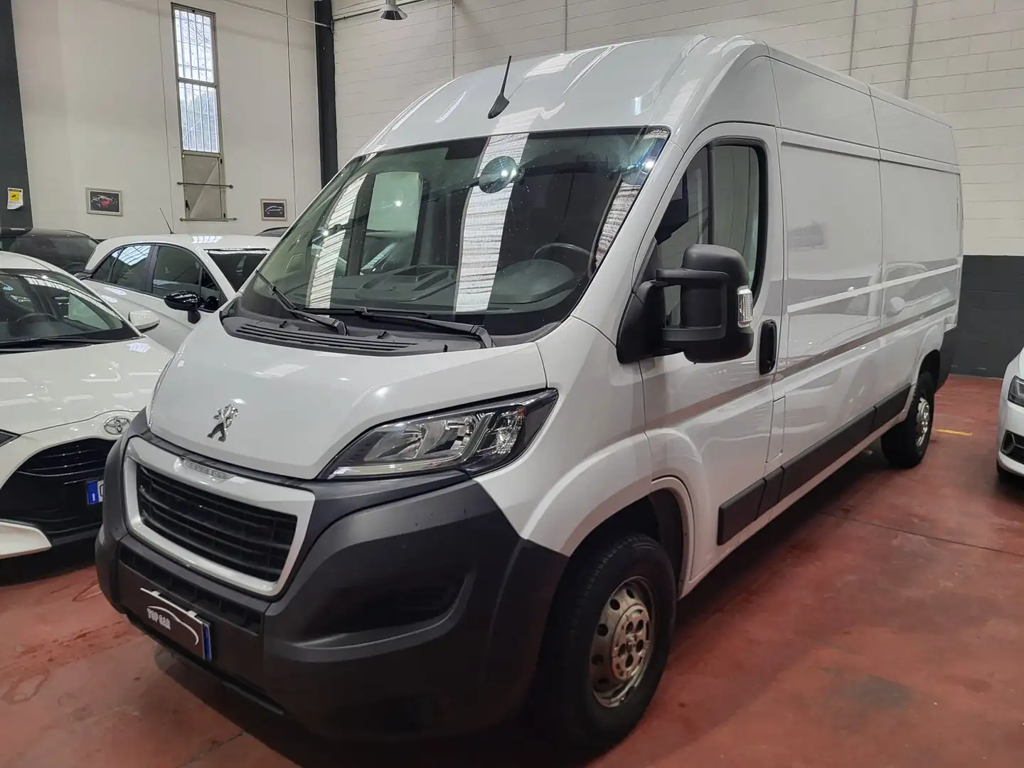 Peugeot Boxer 2.2 BlueHDi 140CV L3 H2 Bianco - 1