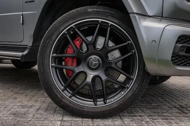 Mercedes-Benz G 63 Amg view 2