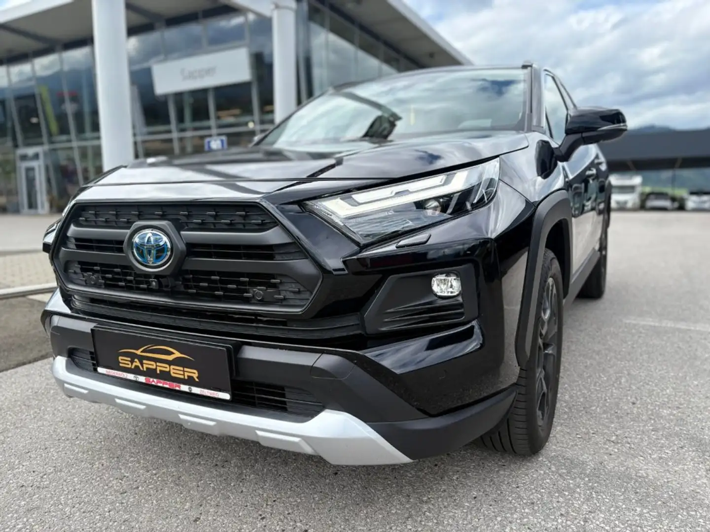 Toyota RAV 4 Adventure 2,5, 222 PS 4x4 Schwarz - 2