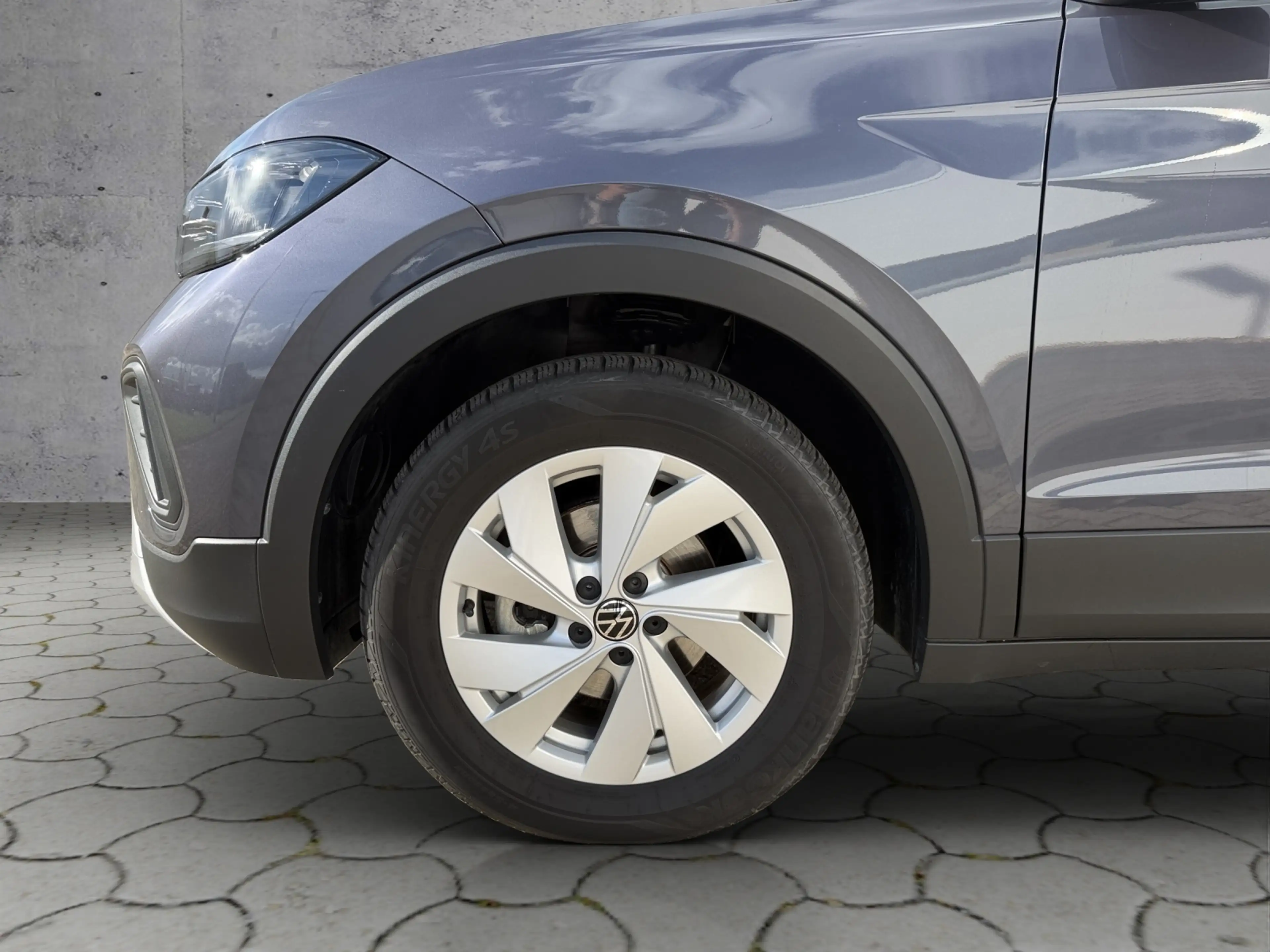 Volkswagen T-Cross Life 1.0 TSI 5JG/AHK/ACC/CARPLAY — photo 6