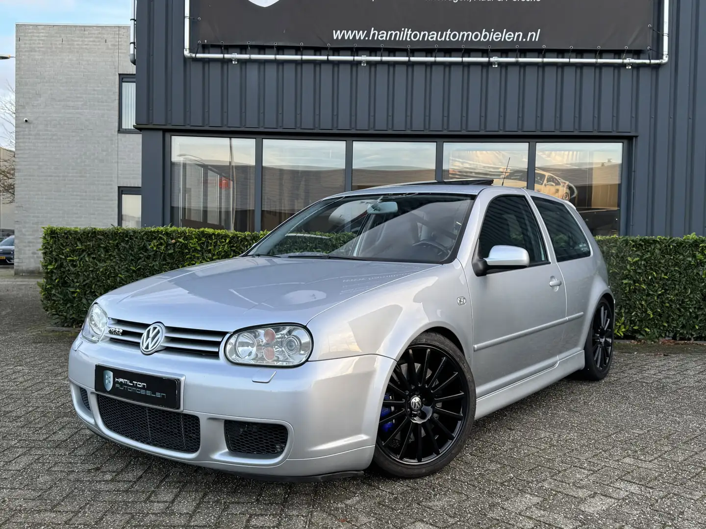 Volkswagen Golf 4 R32 3.2 V6 241pk 4Motion Schuifdak Recaro Millte Grijs - 1