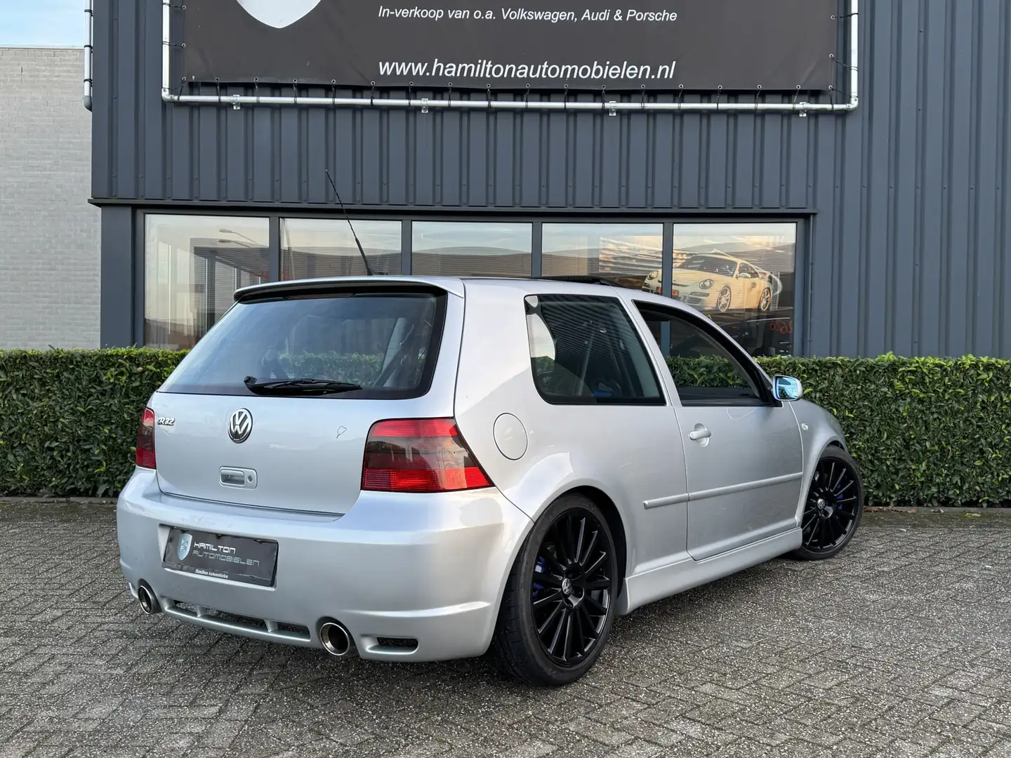 Volkswagen Golf 4 R32 3.2 V6 241pk 4Motion Schuifdak Recaro Millte Grijs - 2