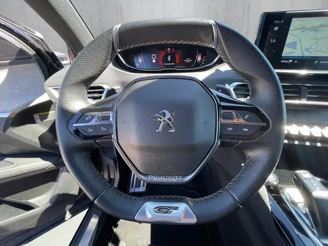 Peugeot 3008 view 10