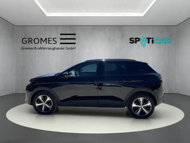 Peugeot 3008 view 6