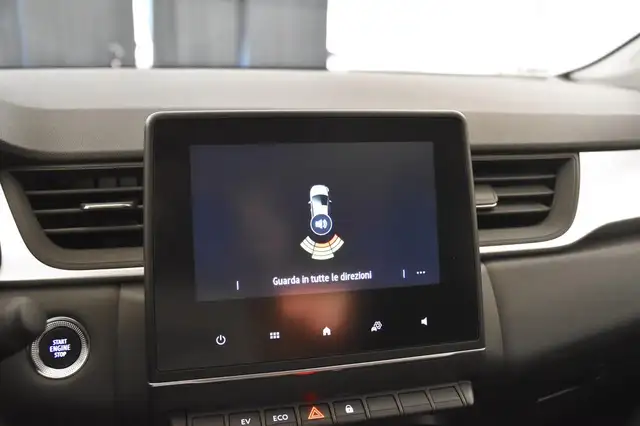 Renault Captur view 9