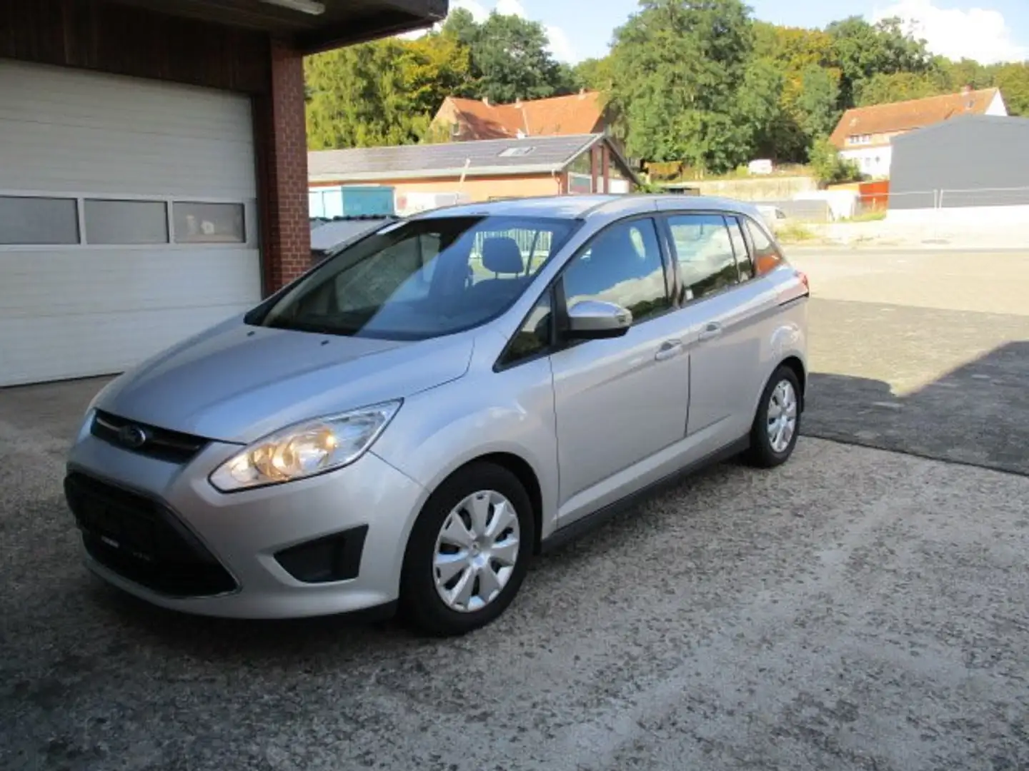 Ford Grand C-Max 2.0 TDCi Trend 7 SITZER Plateado - 1
