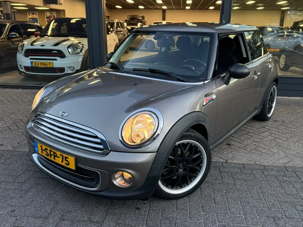 MINI One