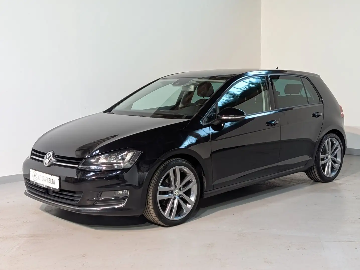 Volkswagen Golf VII 1.4 TSI Lim. Highline ACC*SIDE*XEN*AHK Schwarz - 1