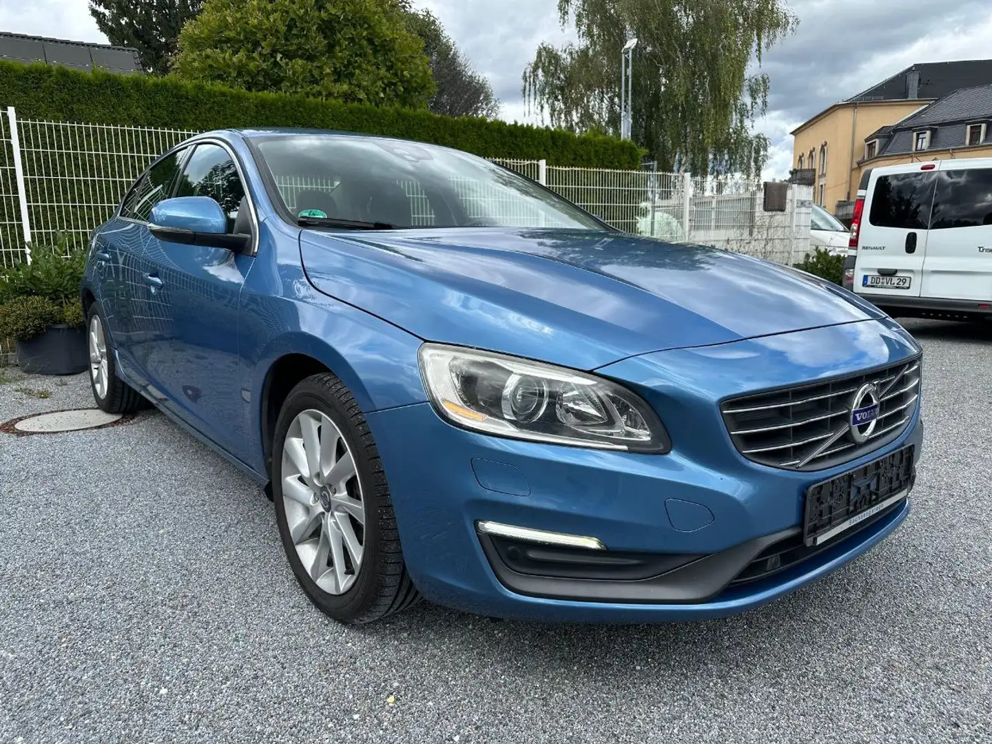 Volvo S60 D3 Geartronic Kinetic - 1