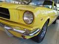 Ford Mustang Coupe V8 Geel - thumbnail 1