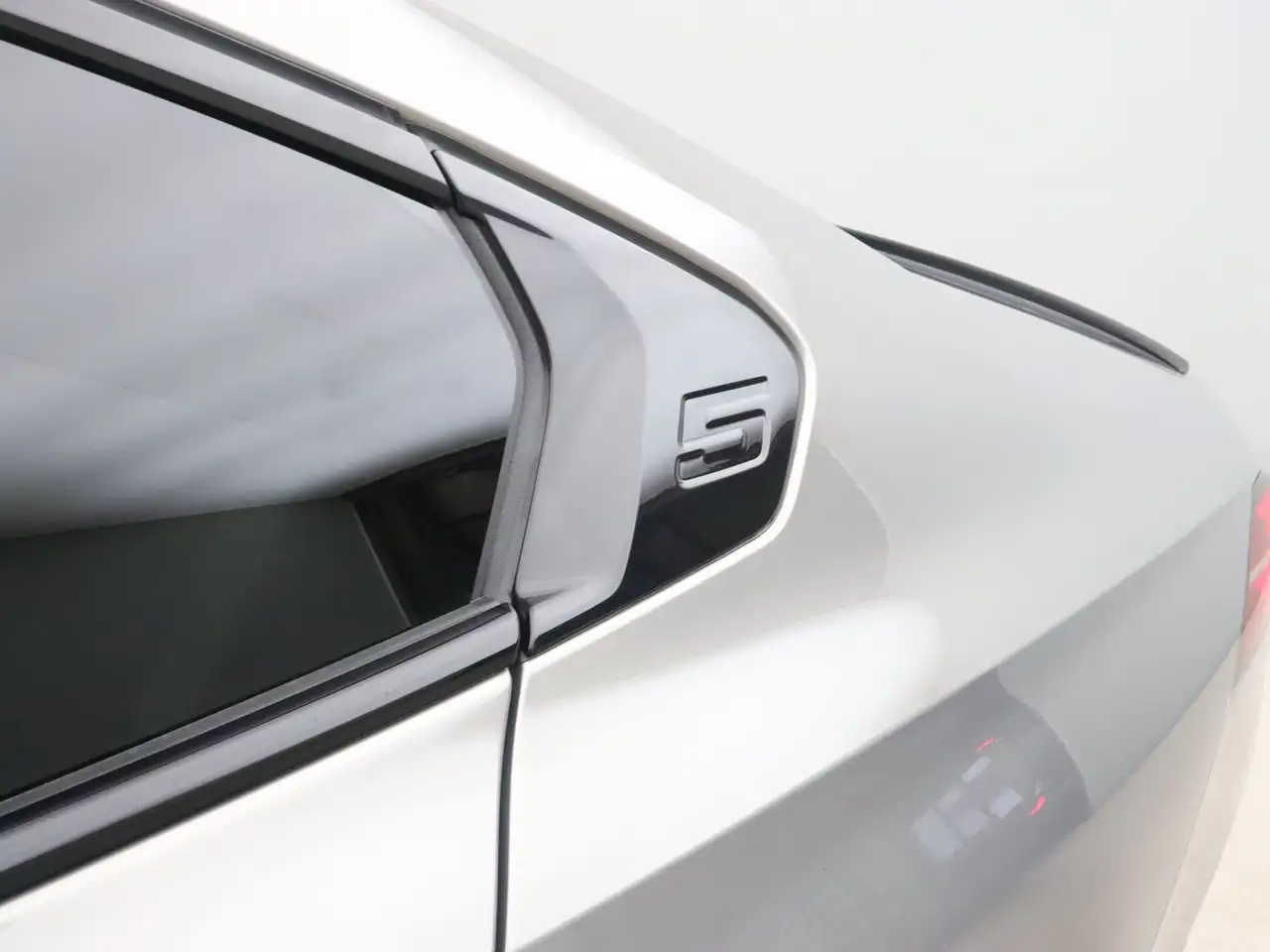 BMW i5 2026 — фото 12