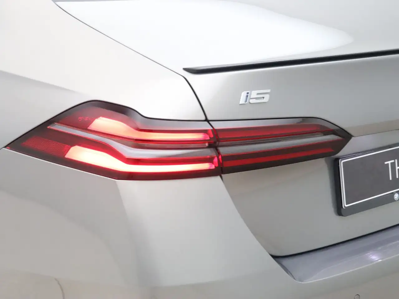 BMW i5 2026 — фото 11