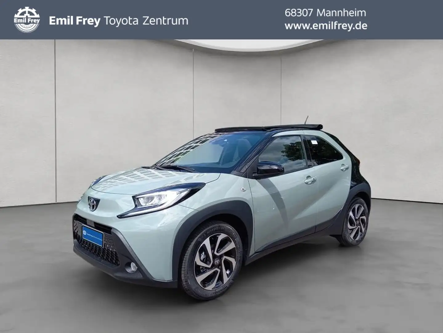 Toyota Aygo X X S-CVT Air Teamplayer Grün - 1