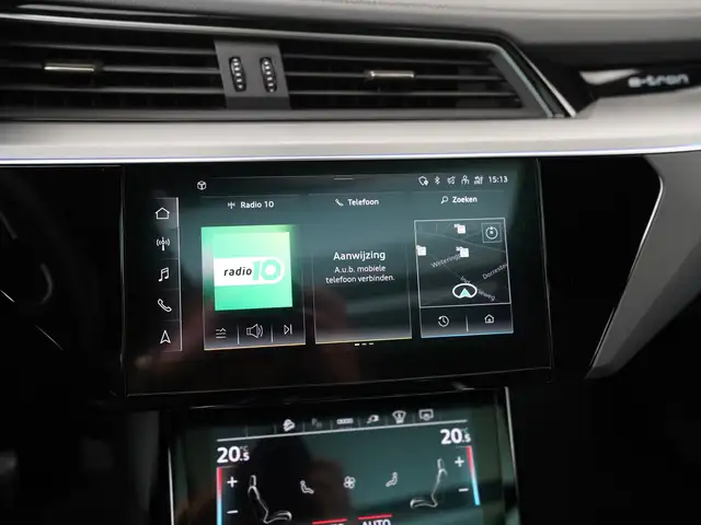 Audi E-Tron view 15