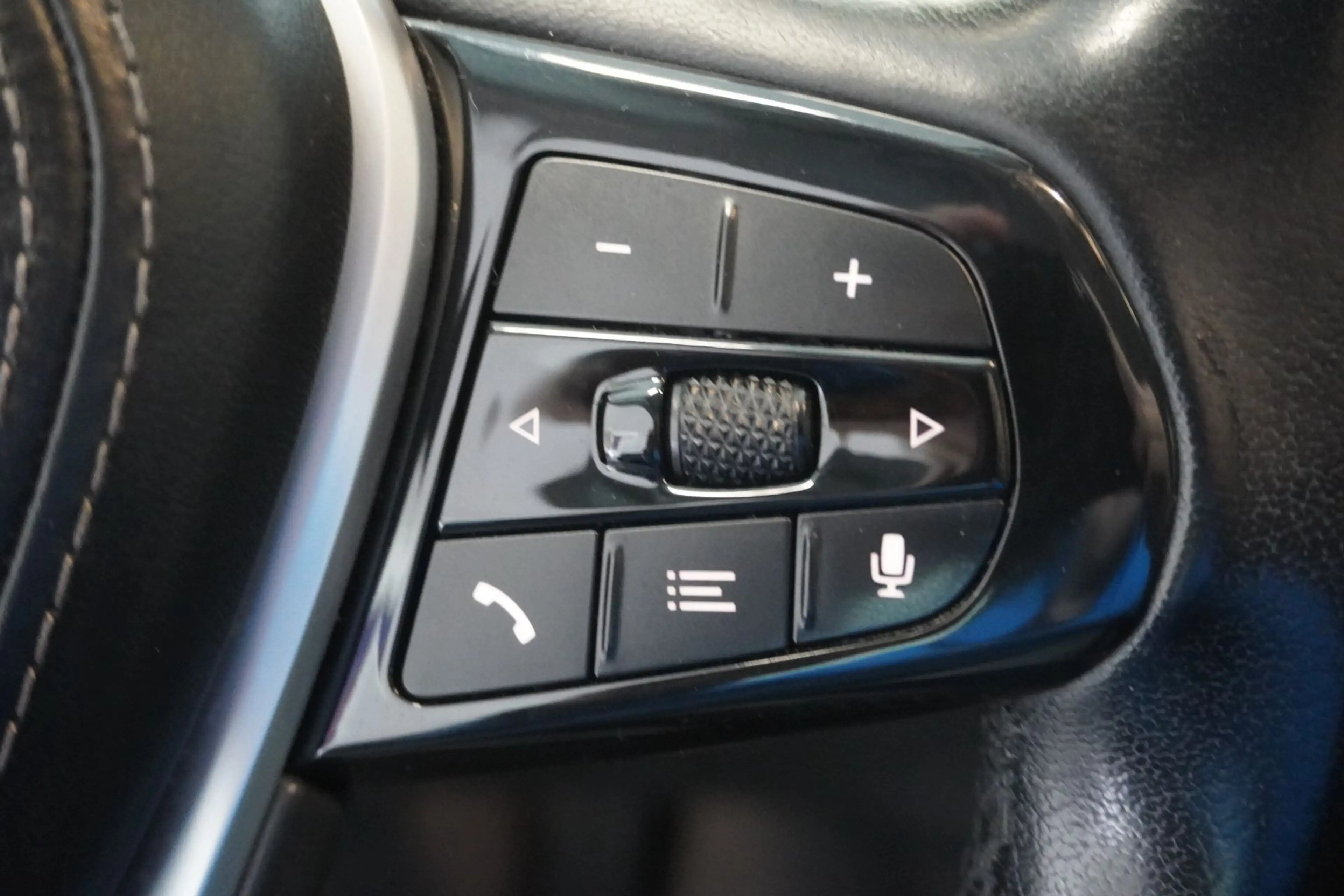 BMW 518 d Touring Aut./LED/Nav. Prof. — photo 13