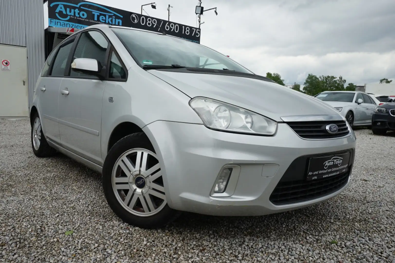 Ford C-Max 1.8 Ghia |AHK| |HU AU NEU| |Tempomat| Silber - 1