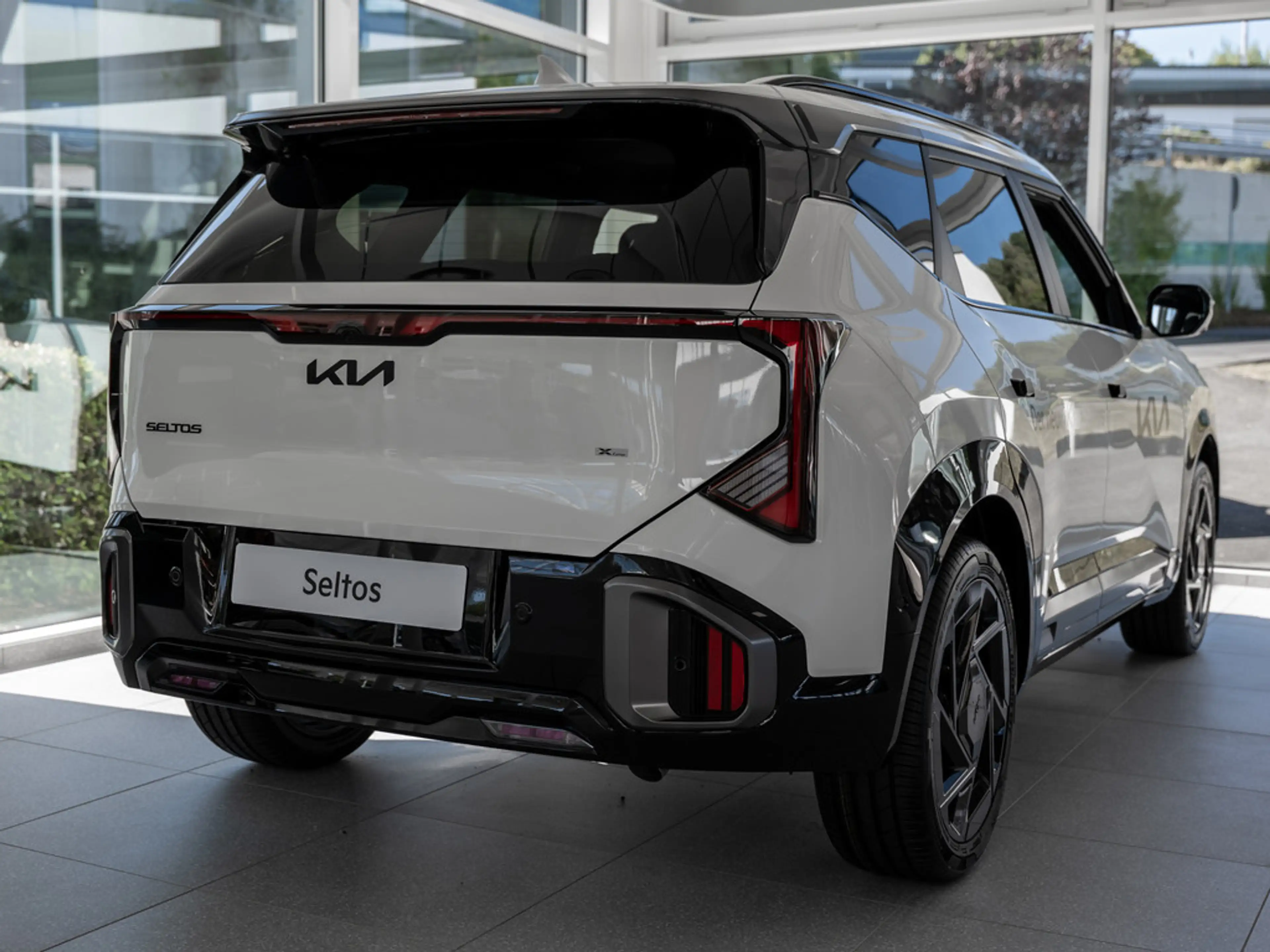 Kia Seltos 1.6 T-GDi 180 X-Line AWD SITZBELÜFTUNG — photo 4