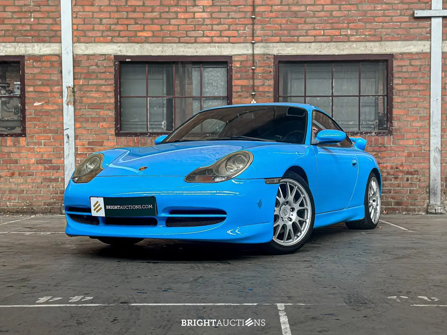 Porsche 996 996 Carrera Blue - 1