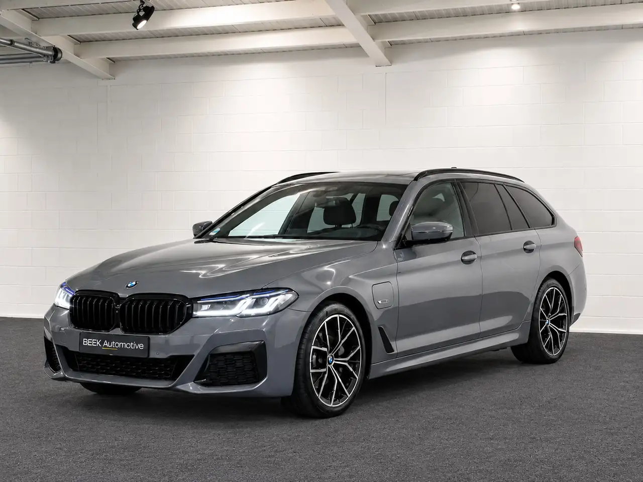 BMW 530