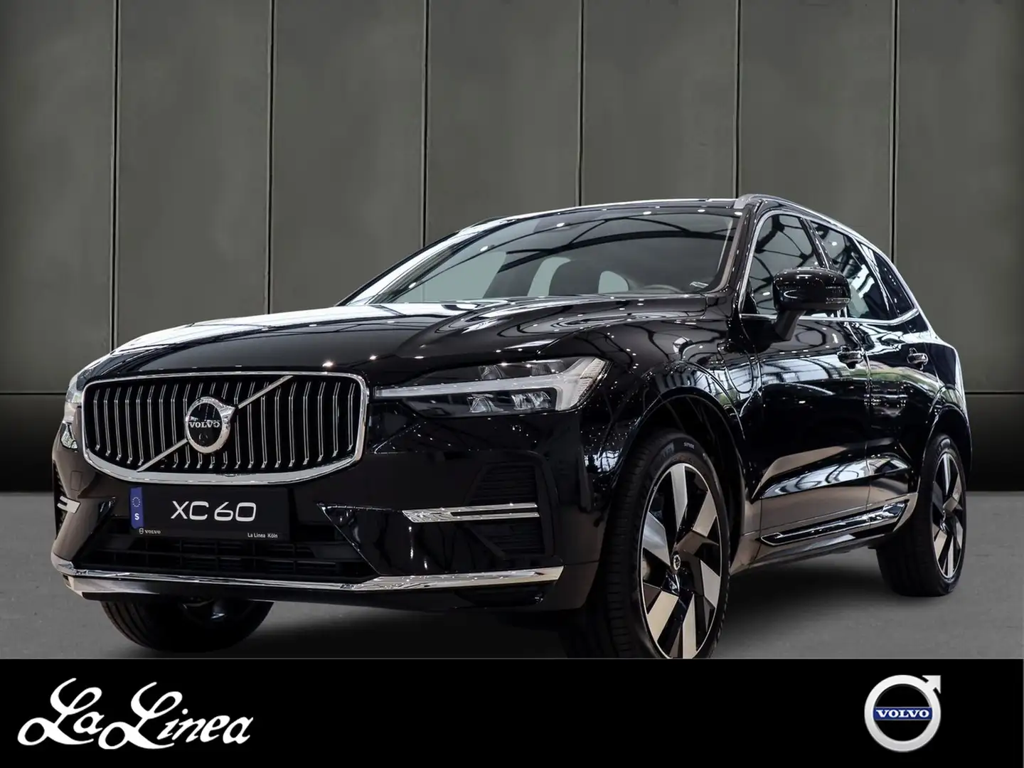 Volvo XC60 T6 Plus Bright Recharge Plug-In Hybrid AWD Gear... Negro - 1