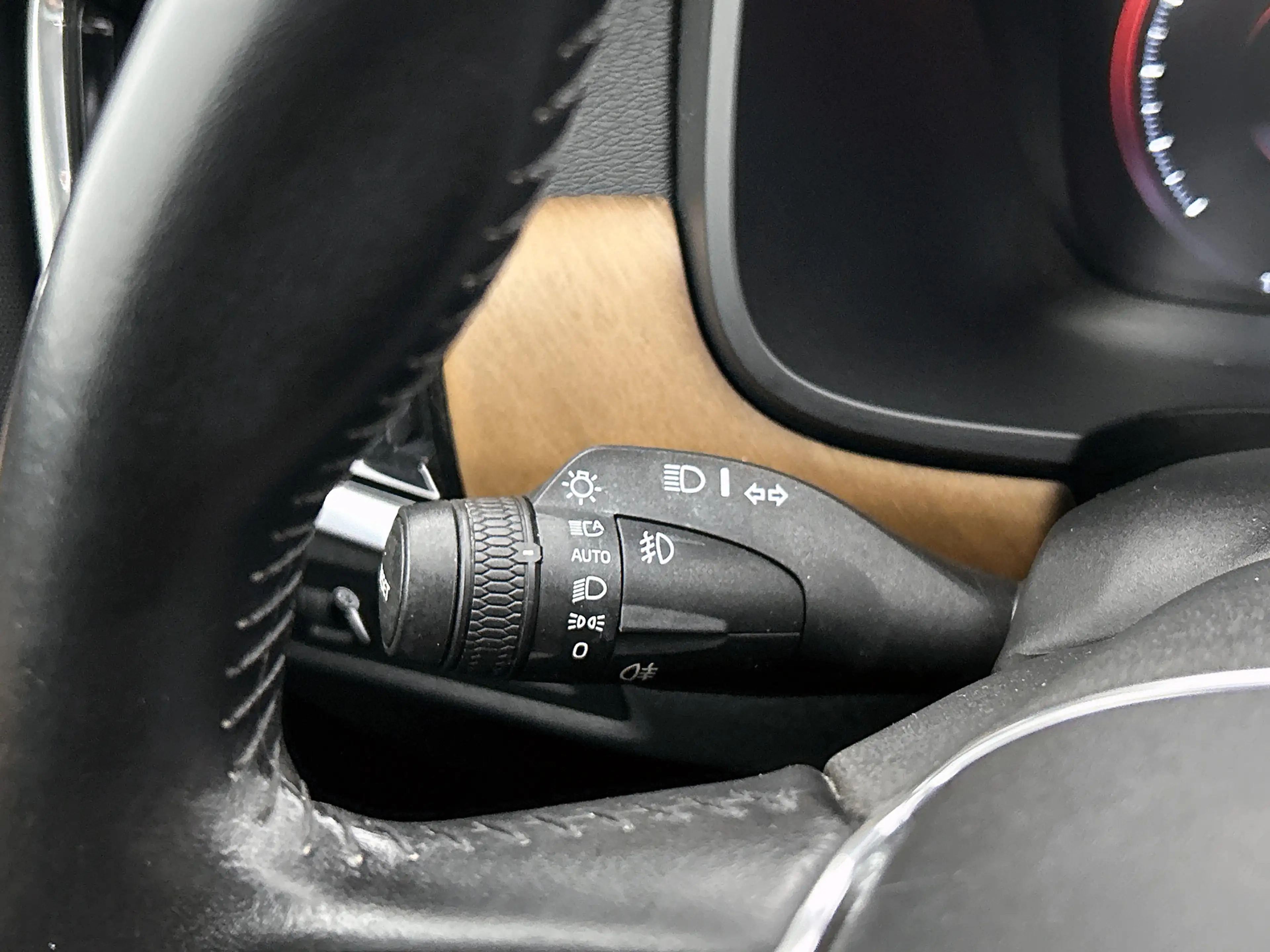 Volvo V90 2.0 T8 AWD Inscription / Panorama dak / Adap-Cruis — photo 13
