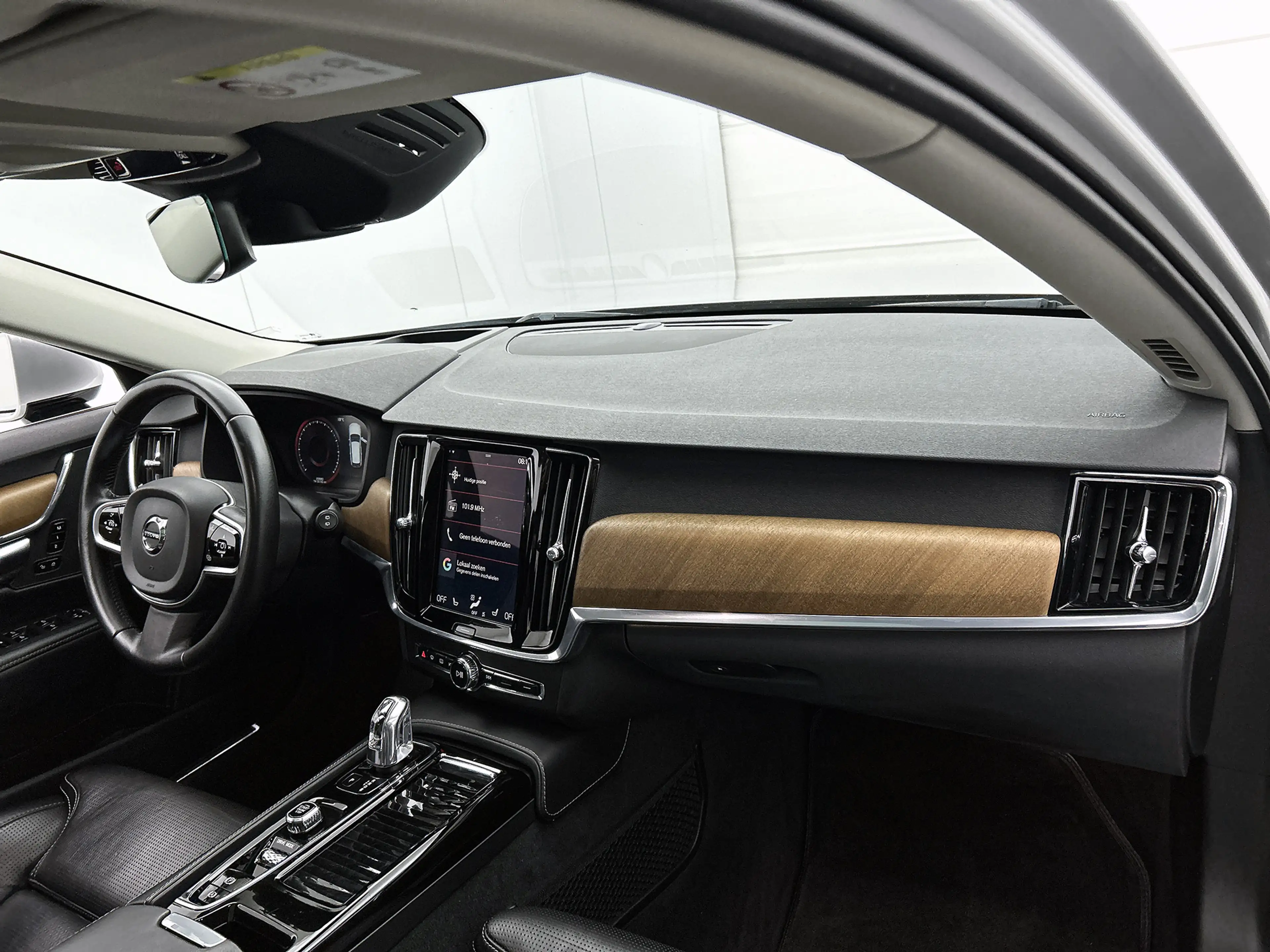 Volvo V90 2.0 T8 AWD Inscription / Panorama dak / Adap-Cruis — photo 2