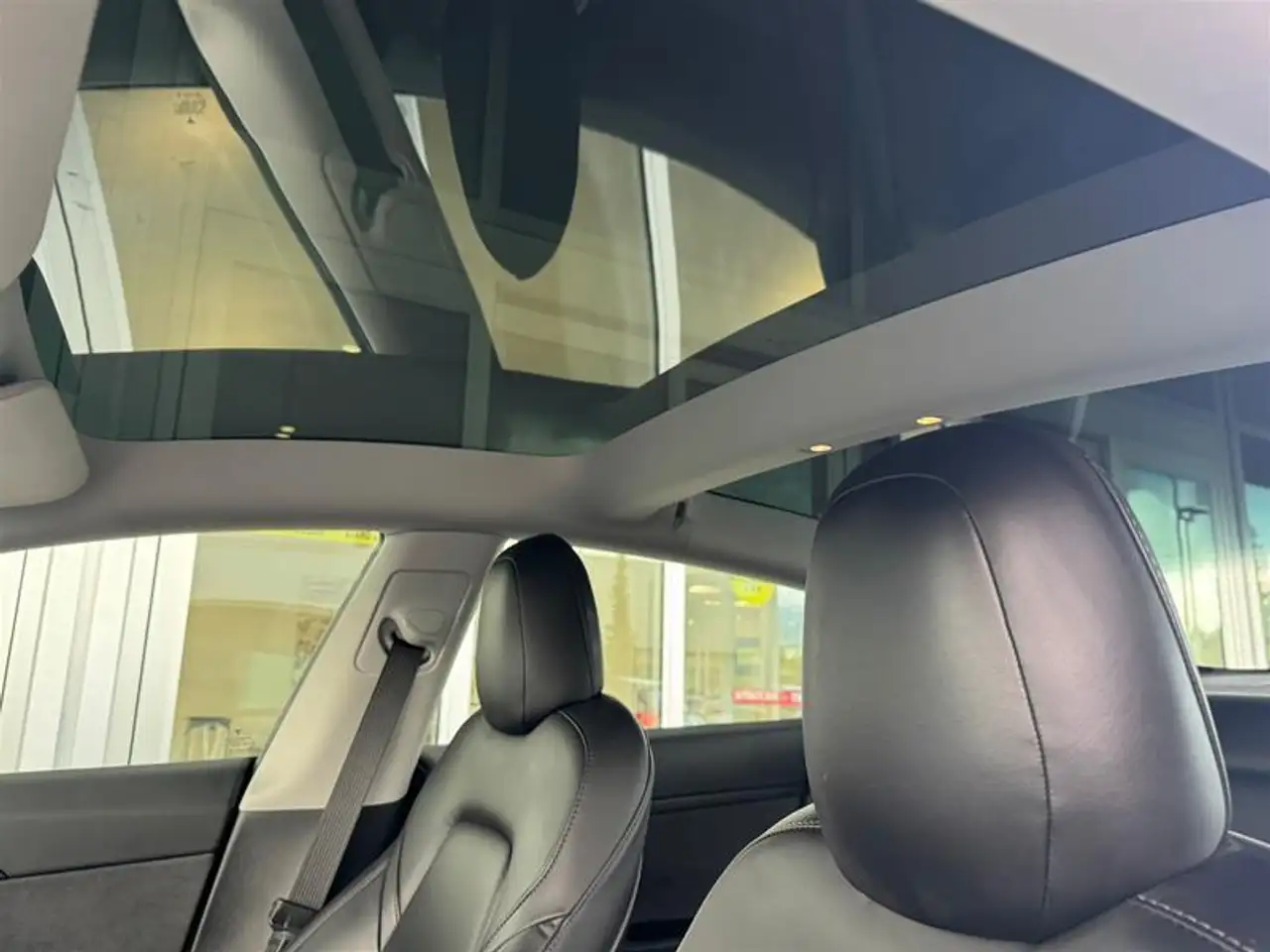 Tesla Model 3 photo Tesla Model 3