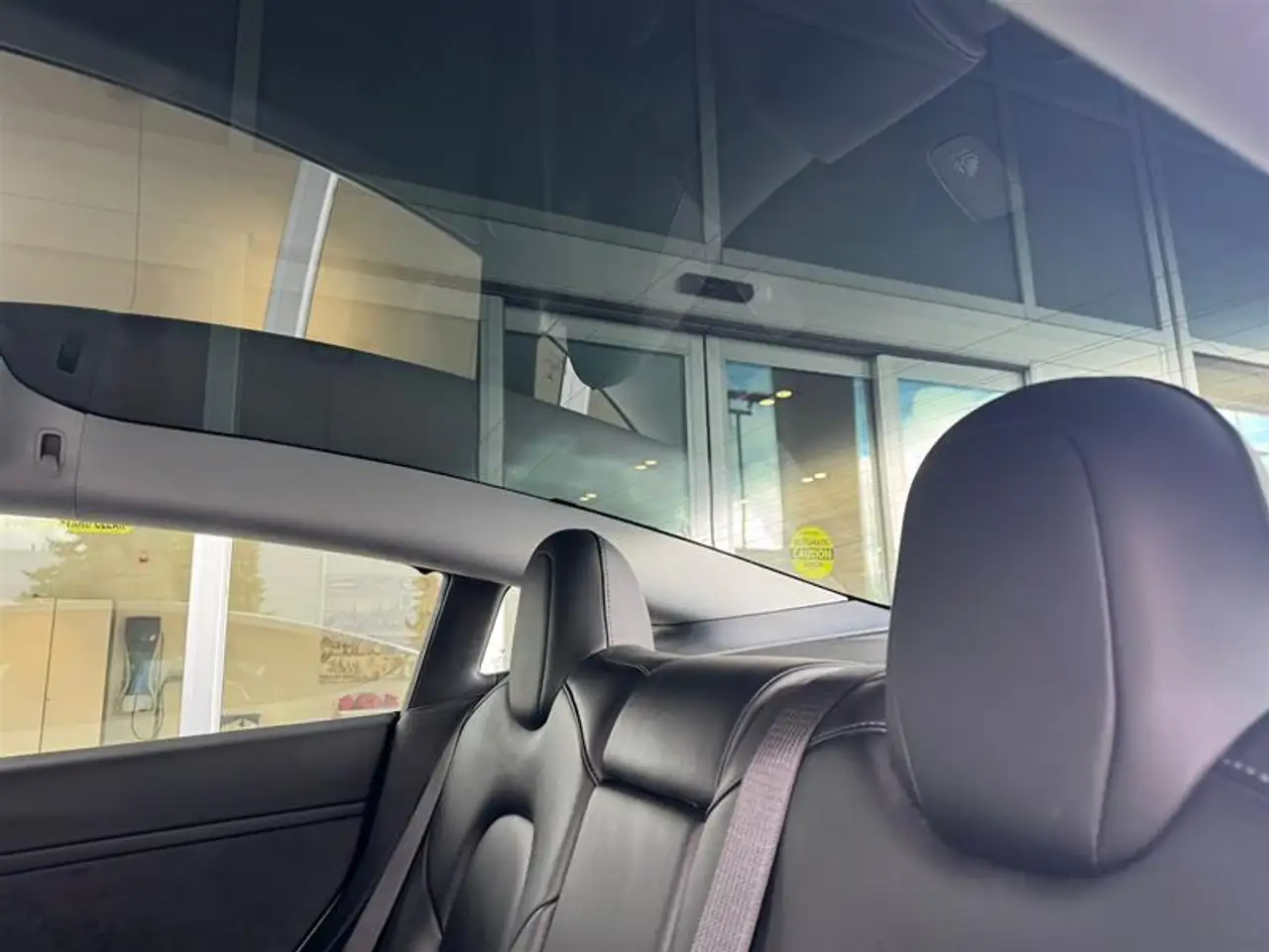 Tesla Model 3 photo Tesla Model 3
