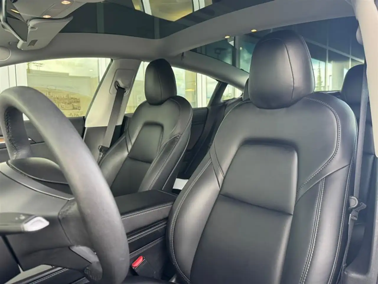 Tesla Model 3 photo Tesla Model 3