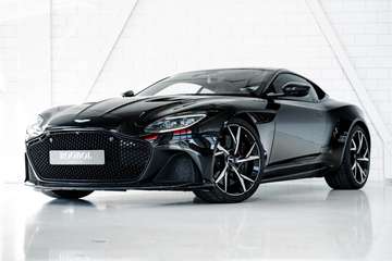 5.2 V12 Superleggera | Bang & Olufsen | Carbon Pac