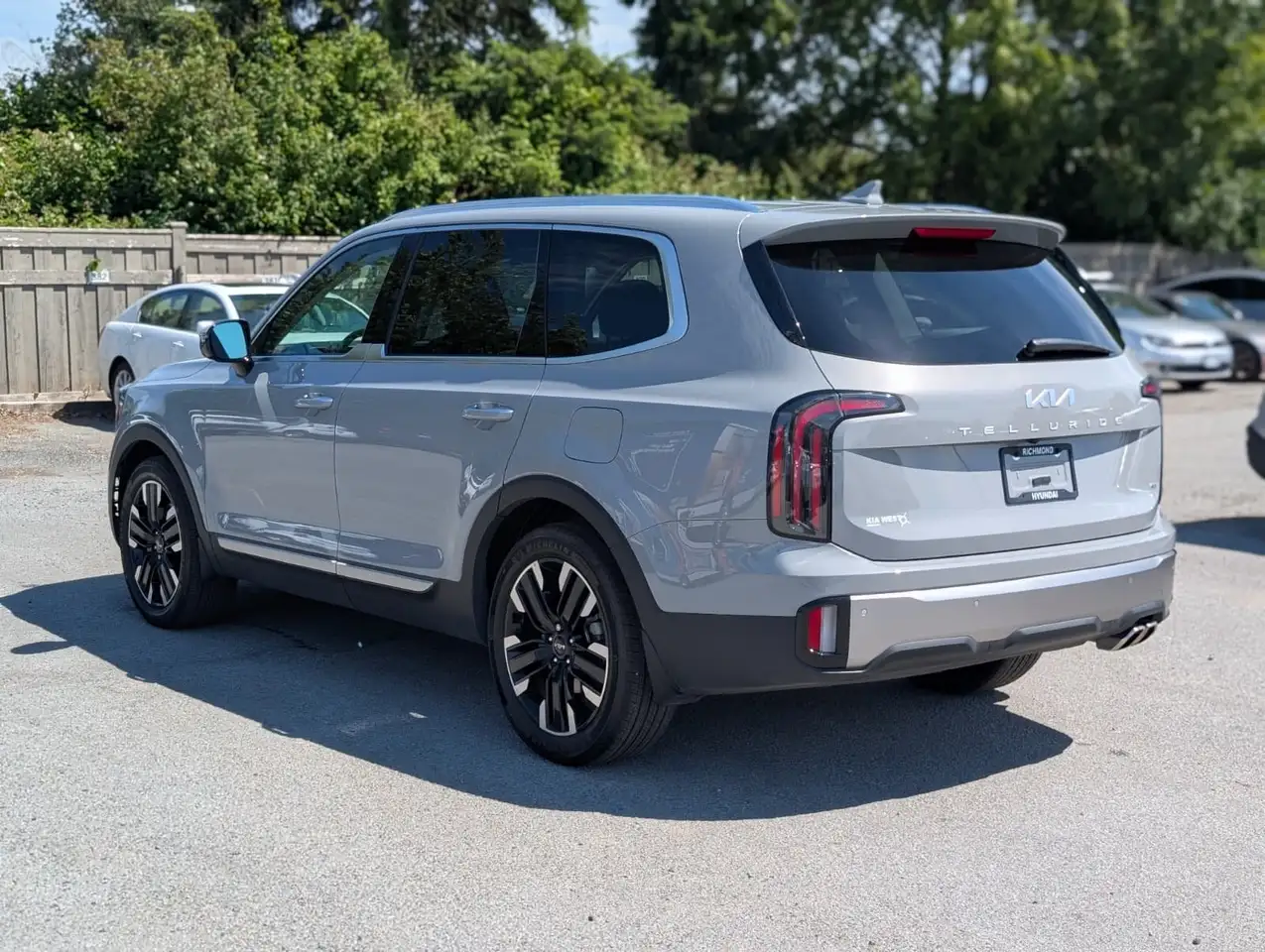 Kia Telluride photo Kia Telluride