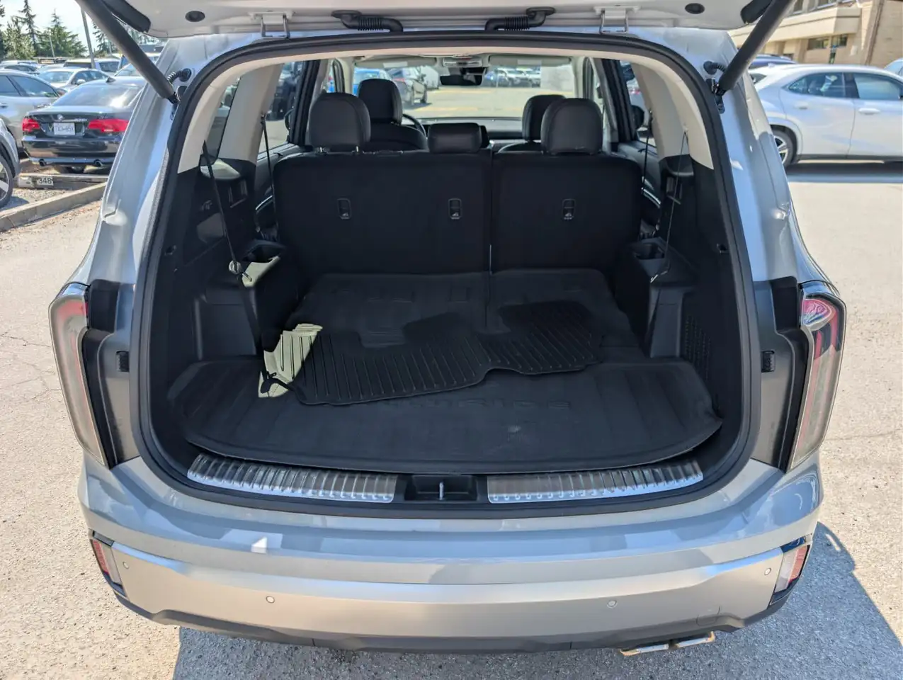 Kia Telluride photo Kia Telluride