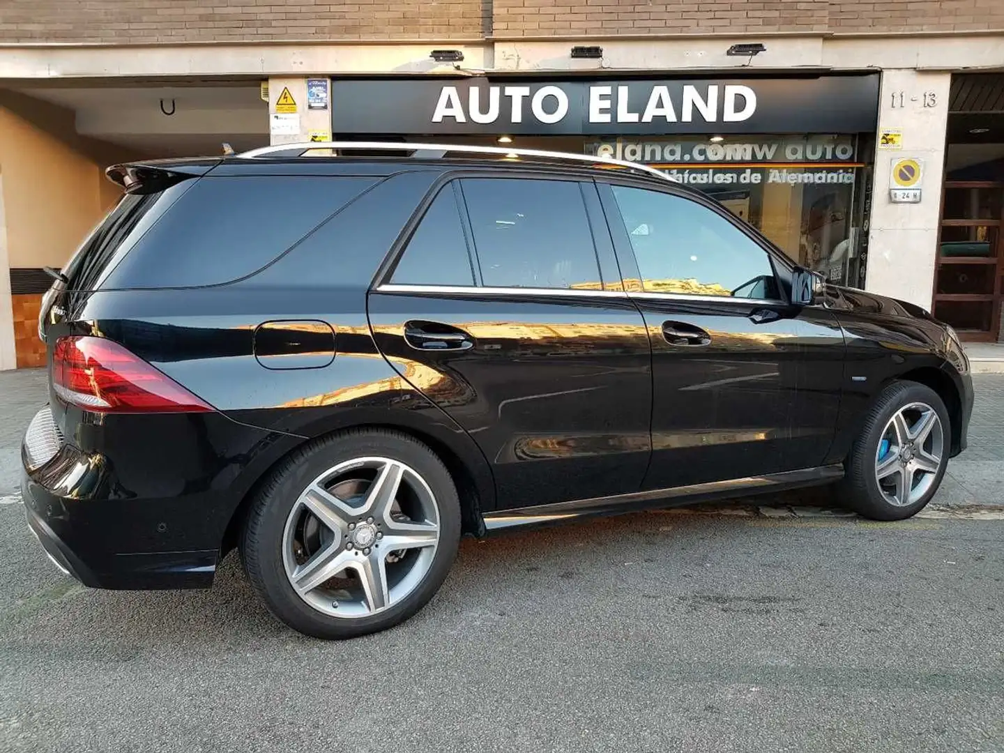 Mercedes-Benz GLE 500 e 4Matic Negro - 1