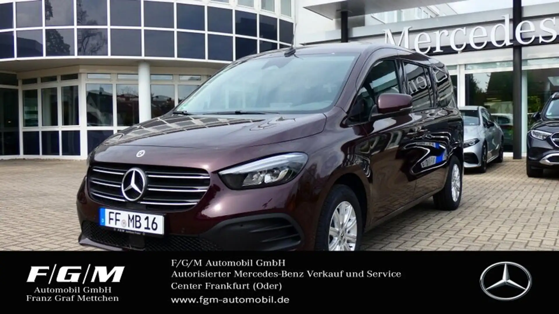 Mercedes-Benz T 180 PROGRESSIVE Lan Edition/Modellgeneration 0 Rojo - 1