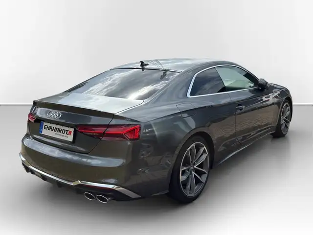 Audi S5 view 6
