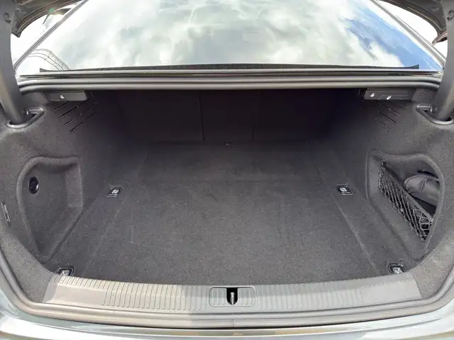 Audi S5 view 10