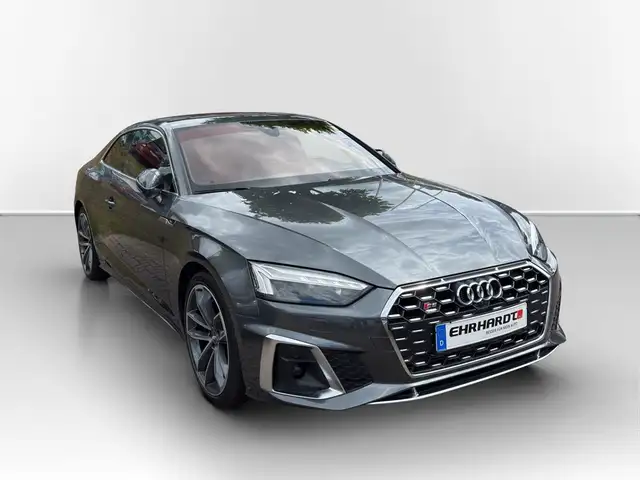 Audi S5 view 5
