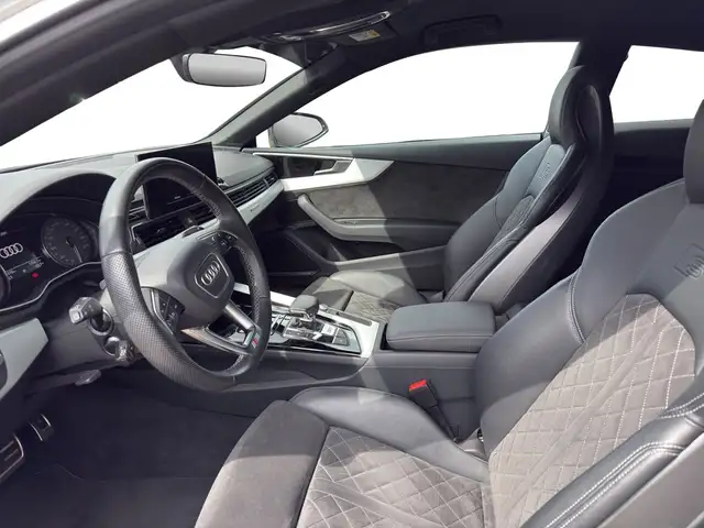 Audi S5 view 12