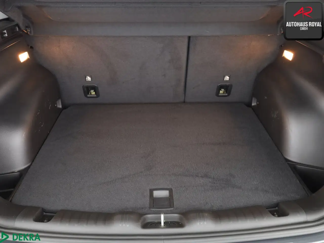 Jeep Compass Compass 1.5 GSE T4 48V e-Hybrid ALTITUDE 360GRAD 13