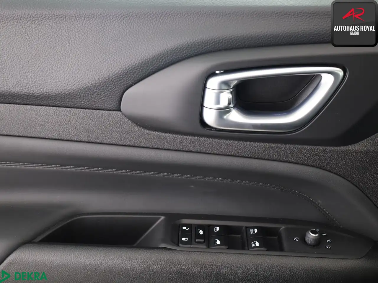 Jeep Compass Compass 1.5 GSE T4 48V e-Hybrid ALTITUDE 360GRAD 14