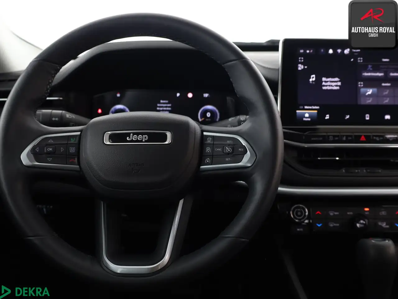 Jeep Compass Compass 1.5 GSE T4 48V e-Hybrid ALTITUDE 360GRAD 15