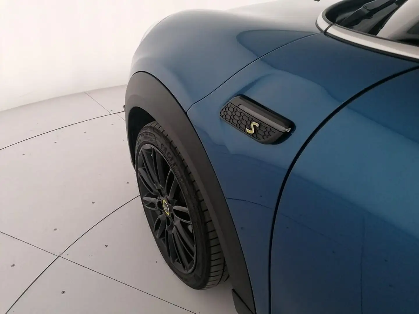 MINI Cooper SE 3p Classic auto Blau - 2