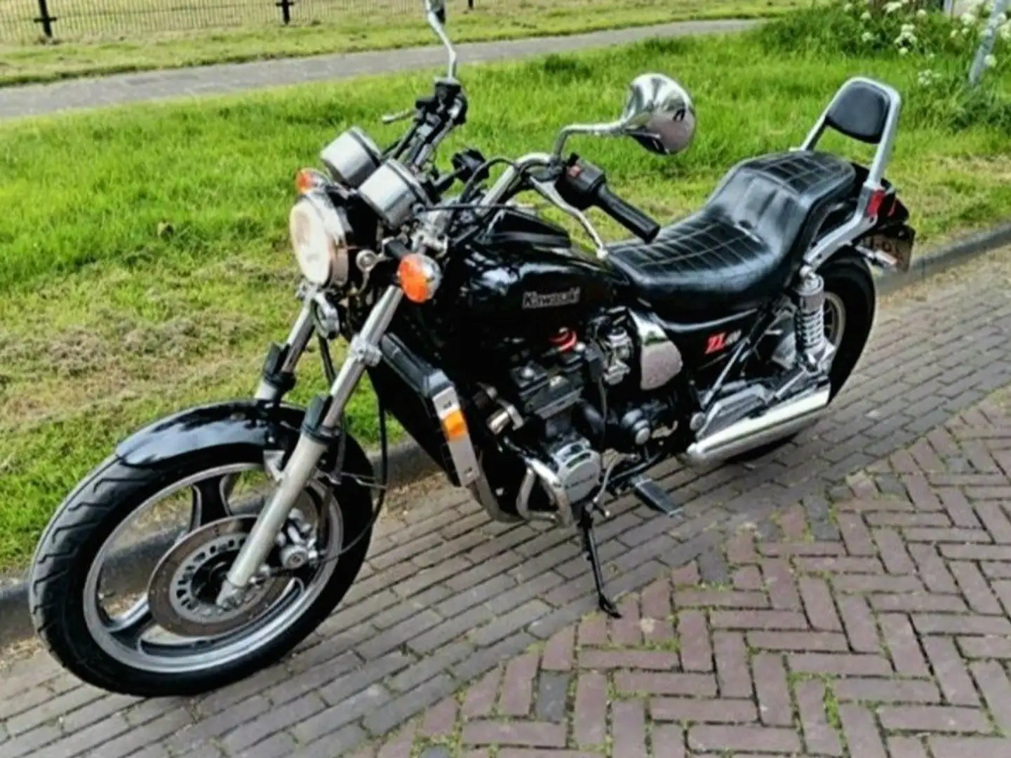 Kawasaki ZL 600 Eliminator Black - 1