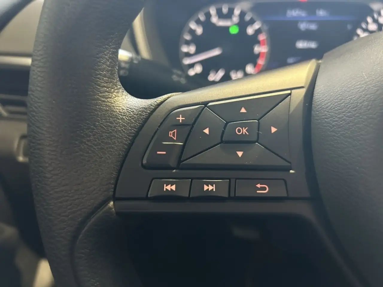 Nissan Altima снимка Nissan Altima
