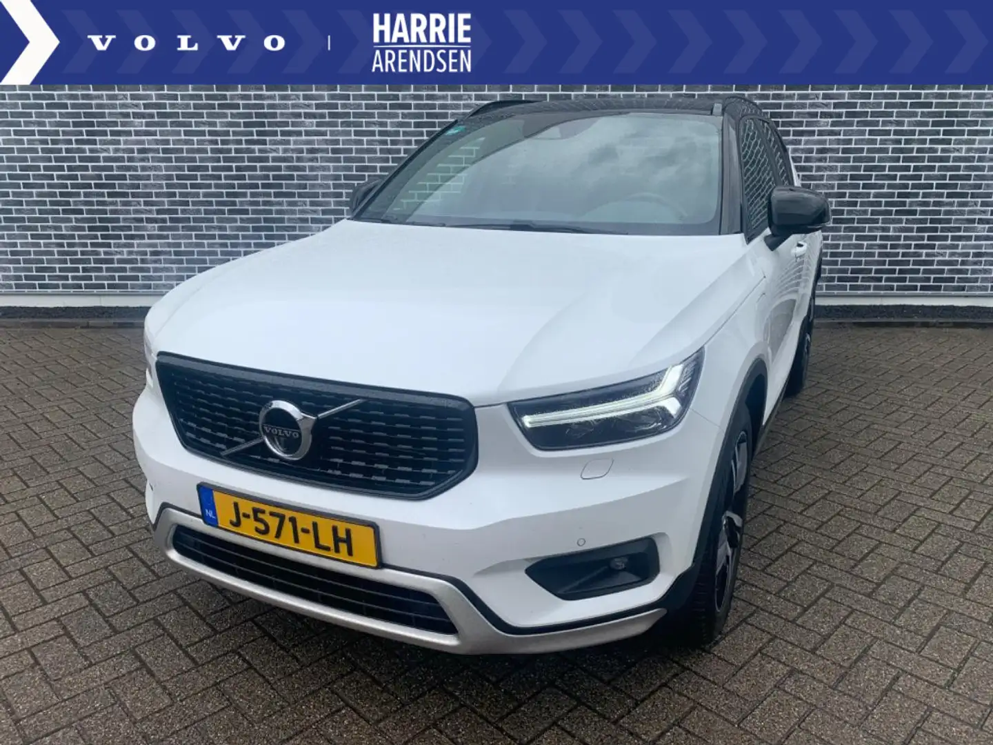Volvo XC40 1.5 T5 Recharge R-Design | Panoramadak | Harman Ka Wit - 1