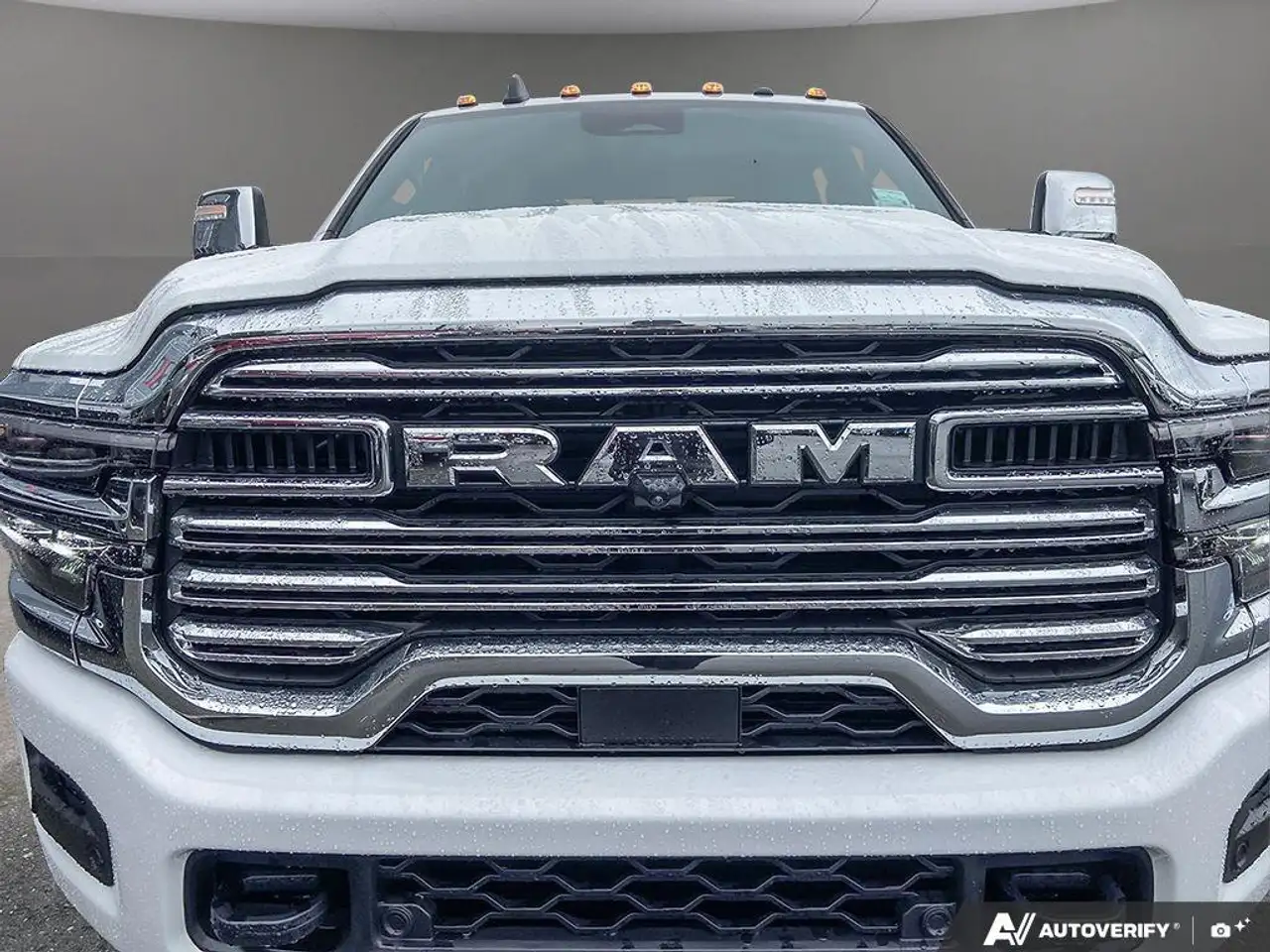 RAM 3500 снимка RAM 3500